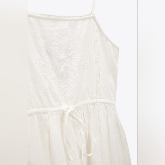 ZARA LIMITED EDITION EMBROIDERED LINEN BLEND DRESS - Picture 8 of 10